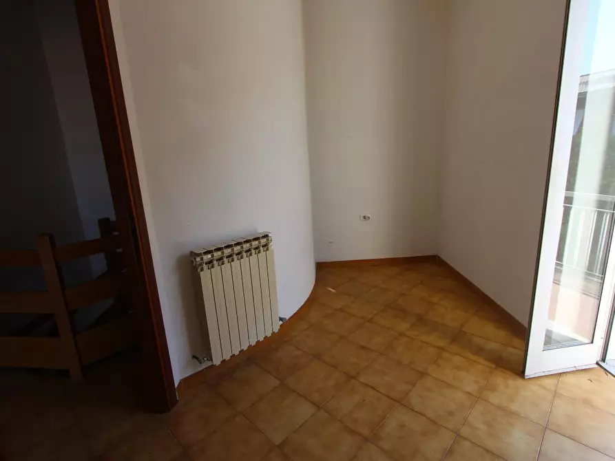 Immagine 23 di Casa semindipendente in vendita  a La Spezia