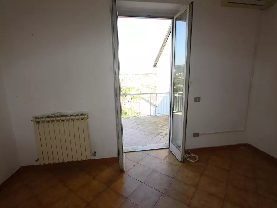 Immagine 22 di Casa semindipendente in vendita  a La Spezia