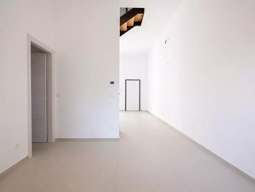Immagine 8 di Villetta a schiera in vendita  a Cascina