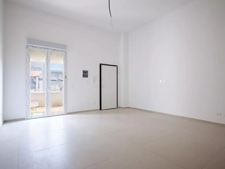 Immagine 9 di Villetta a schiera in vendita  a Cascina