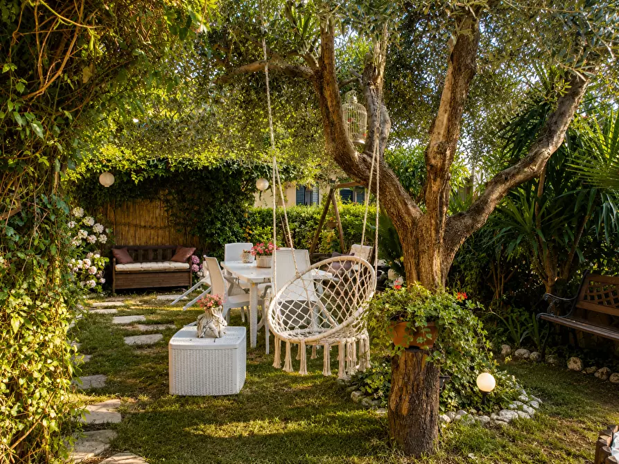 Immagine 5 di Appartamento in vendita  a Castelfiorentino