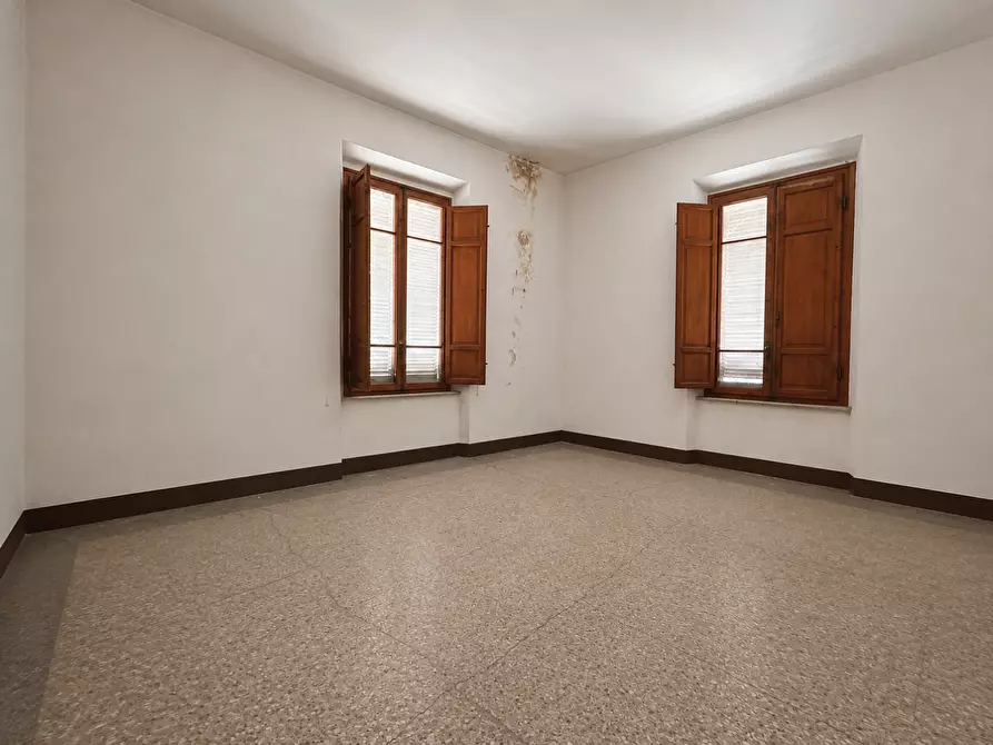 Immagine 10 di Appartamento in vendita  a Barga