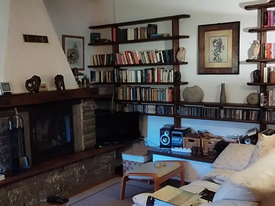 Immagine 3 di Casa indipendente in vendita  a Scansano