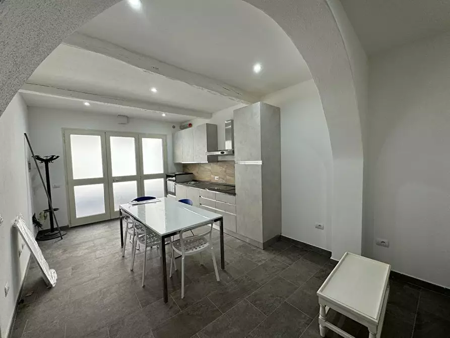 Immagine 4 di Appartamento in affitto  a Cascina