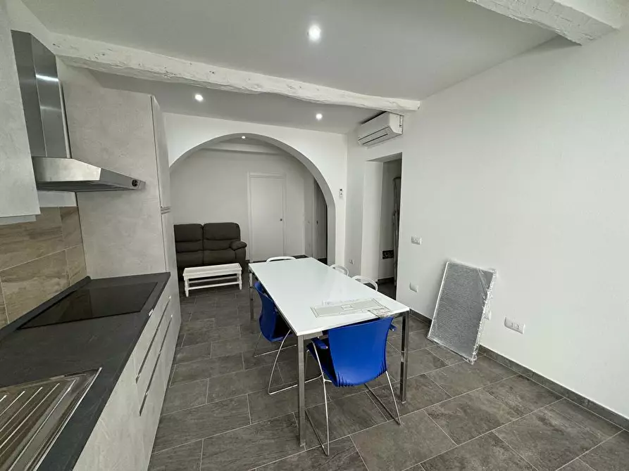 Immagine 3 di Appartamento in affitto  a Cascina