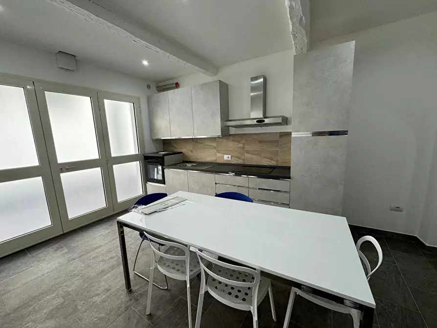 Immagine 5 di Appartamento in affitto  a Cascina