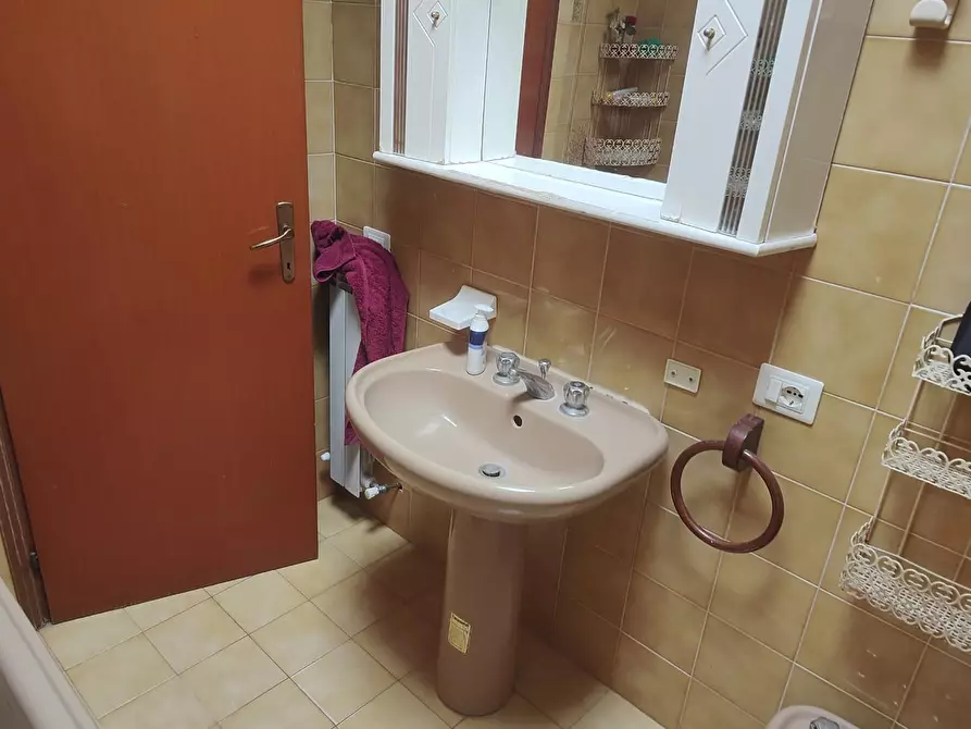 Immagine 22 di Villetta a schiera in vendita  a Pisa
