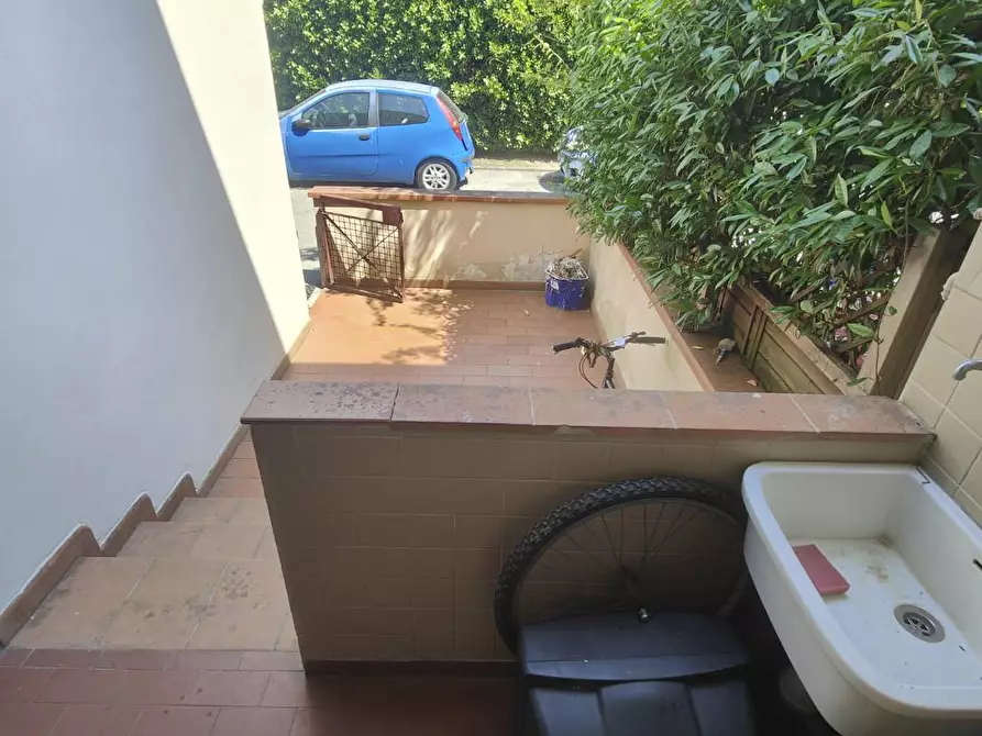Immagine 13 di Villetta a schiera in vendita  a Pisa