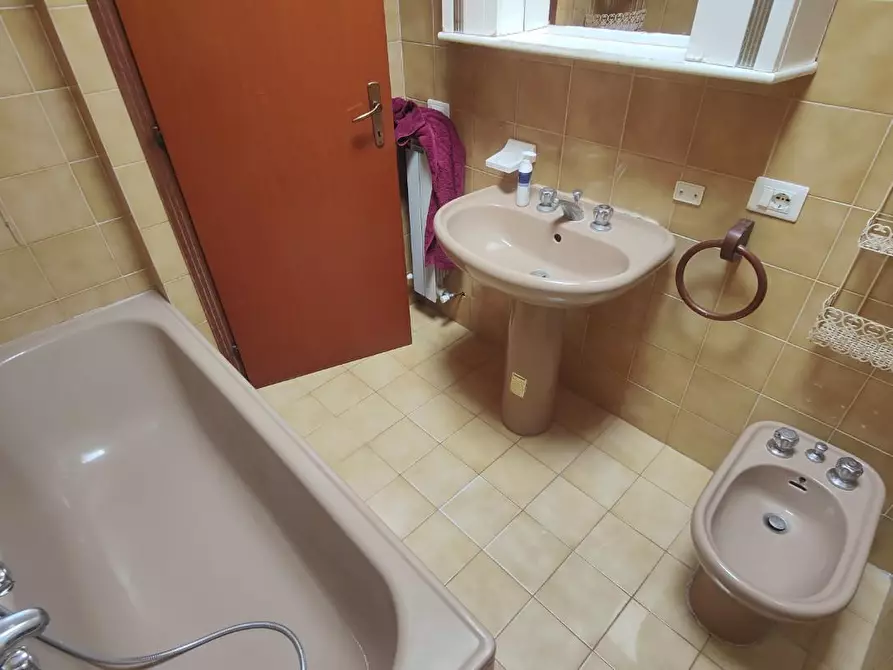 Immagine 21 di Villetta a schiera in vendita  a Pisa