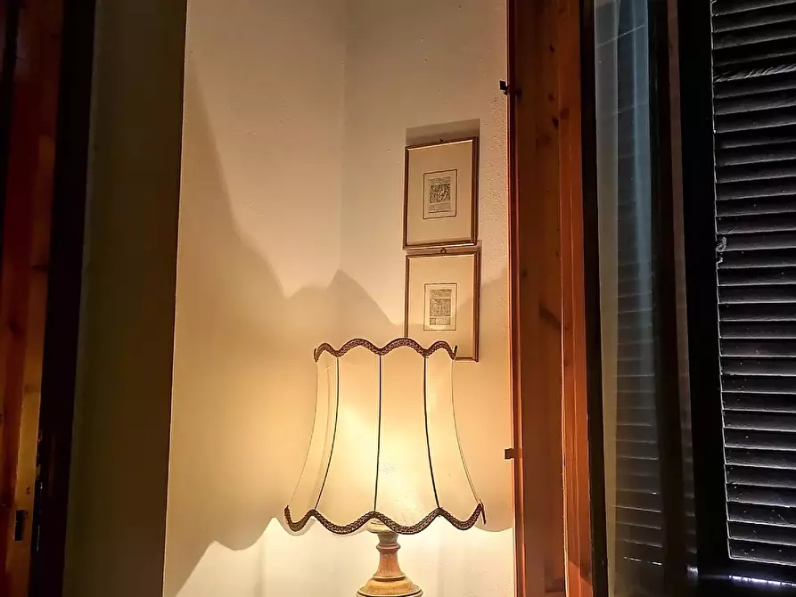 Immagine 7 di Villa in vendita  a Vicopisano