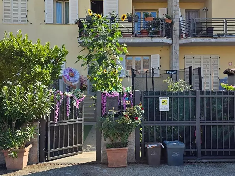 Immagine 49 di Villetta a schiera in vendita  a Crespina Lorenzana