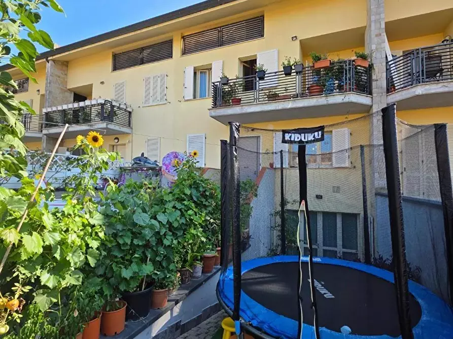 Immagine 45 di Villetta a schiera in vendita  a Crespina Lorenzana