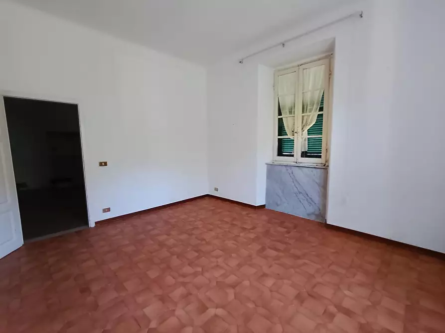 Immagine 9 di Casa semindipendente in vendita  a Carrara