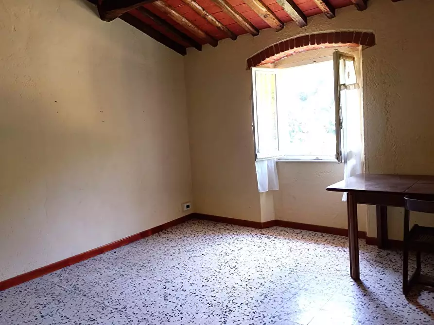 Immagine 37 di Casa semindipendente in vendita  a Carrara
