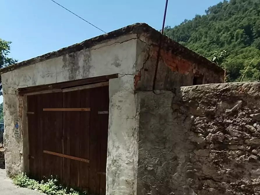 Immagine 44 di Casa semindipendente in vendita  a Carrara