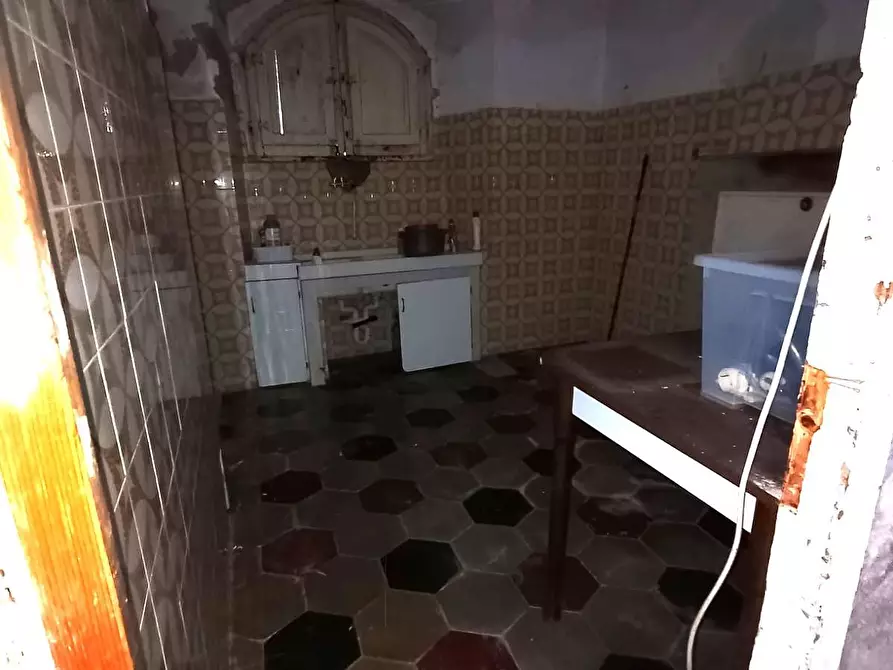 Immagine 42 di Casa semindipendente in vendita  a Carrara