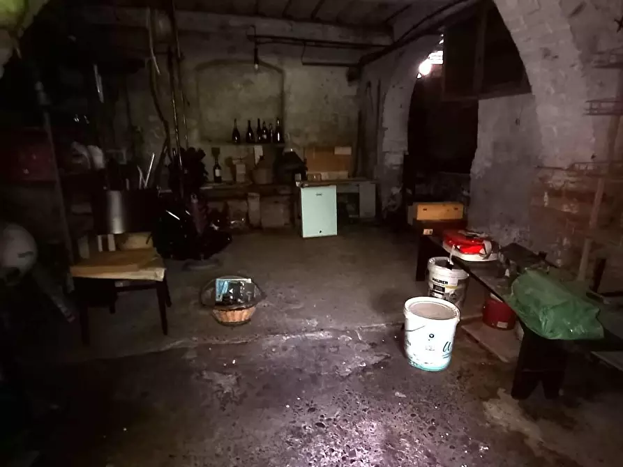 Immagine 41 di Casa semindipendente in vendita  a Carrara