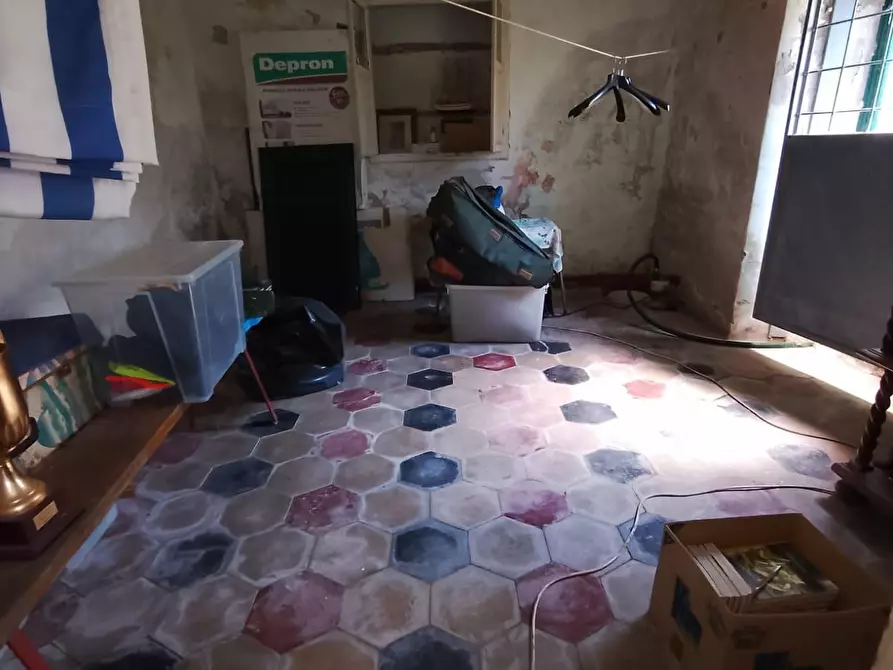 Immagine 43 di Casa semindipendente in vendita  a Carrara