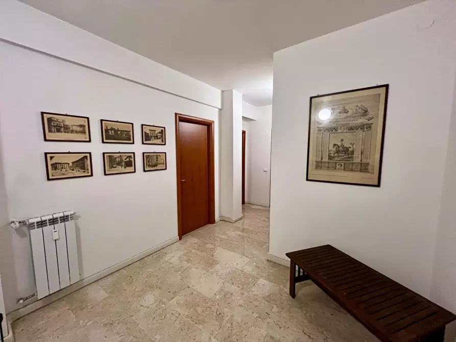 Immagine 9 di Appartamento in affitto  a Pisa