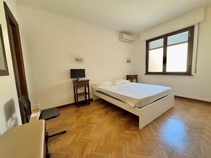 Immagine 4 di Appartamento in affitto  a Pisa
