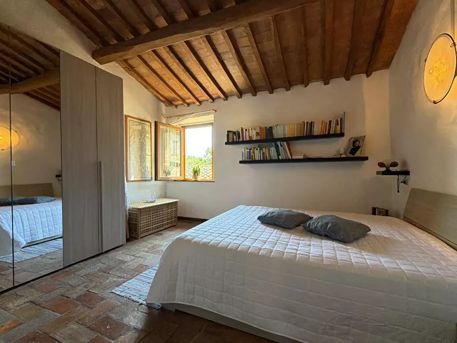 Immagine 23 di Appartamento in vendita  a Chianni