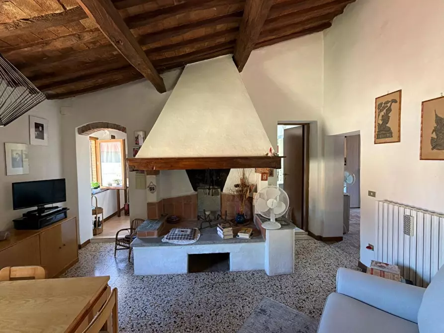 Immagine 8 di Appartamento in vendita  a Chianni