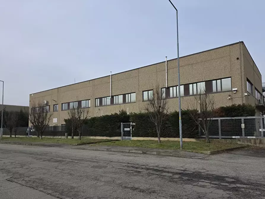 Immagine 1 di Capannone industriale in vendita  a Volvera