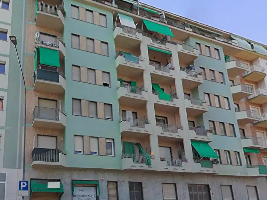 Immagine 1 di Appartamento in vendita  a Torino