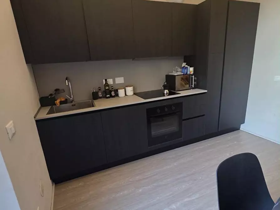 Immagine 8 di Appartamento in affitto  a Pisa