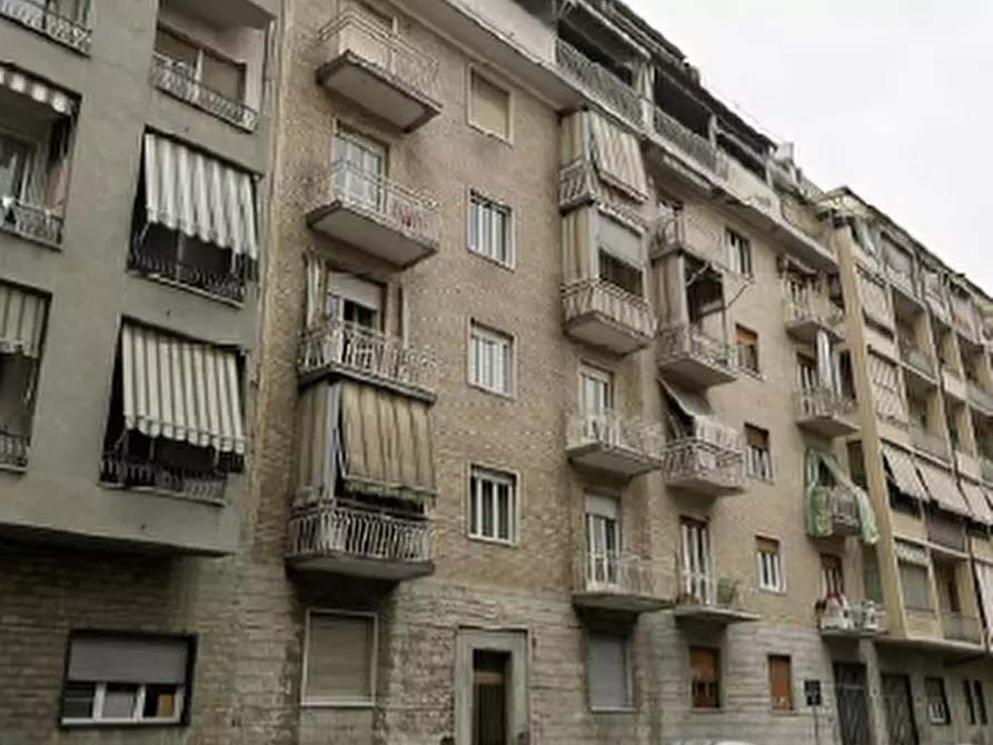 Immagine 2 di Mansarda in vendita  a Torino