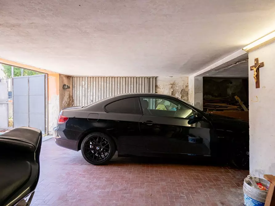 Immagine 46 di Casa bifamiliare in vendita  a Buti