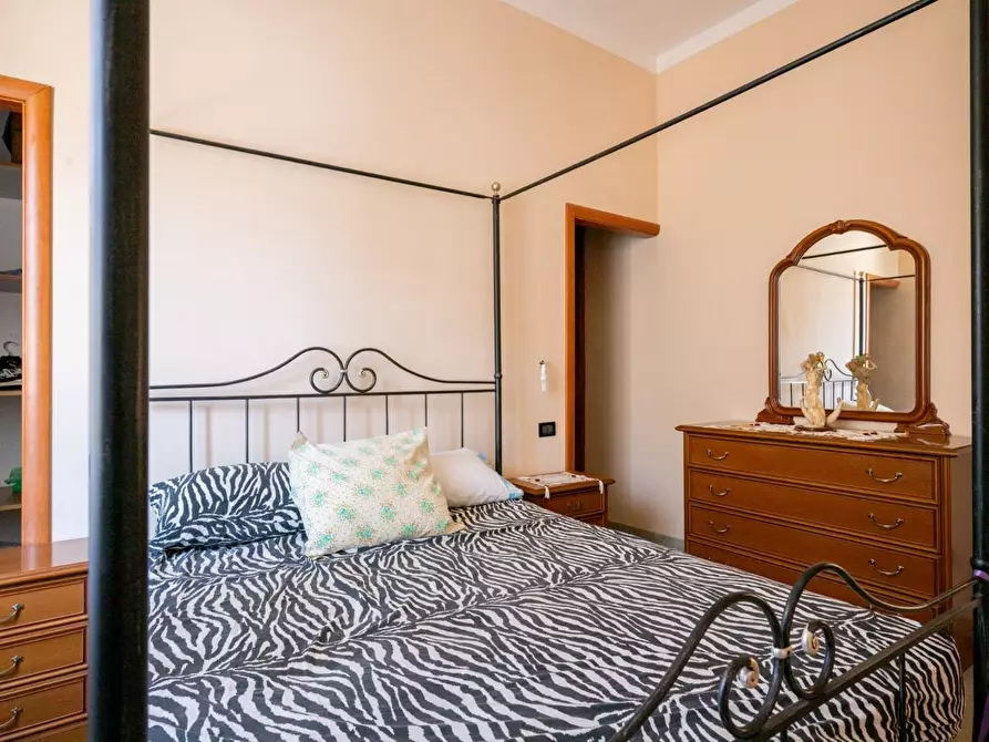 Immagine 31 di Casa bifamiliare in vendita  a Buti