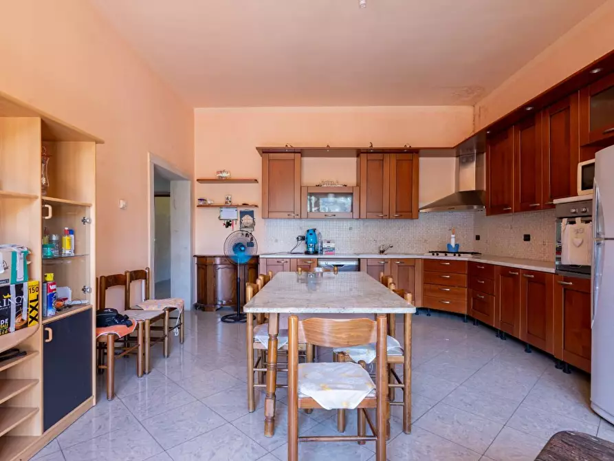 Immagine 19 di Casa bifamiliare in vendita  a Buti