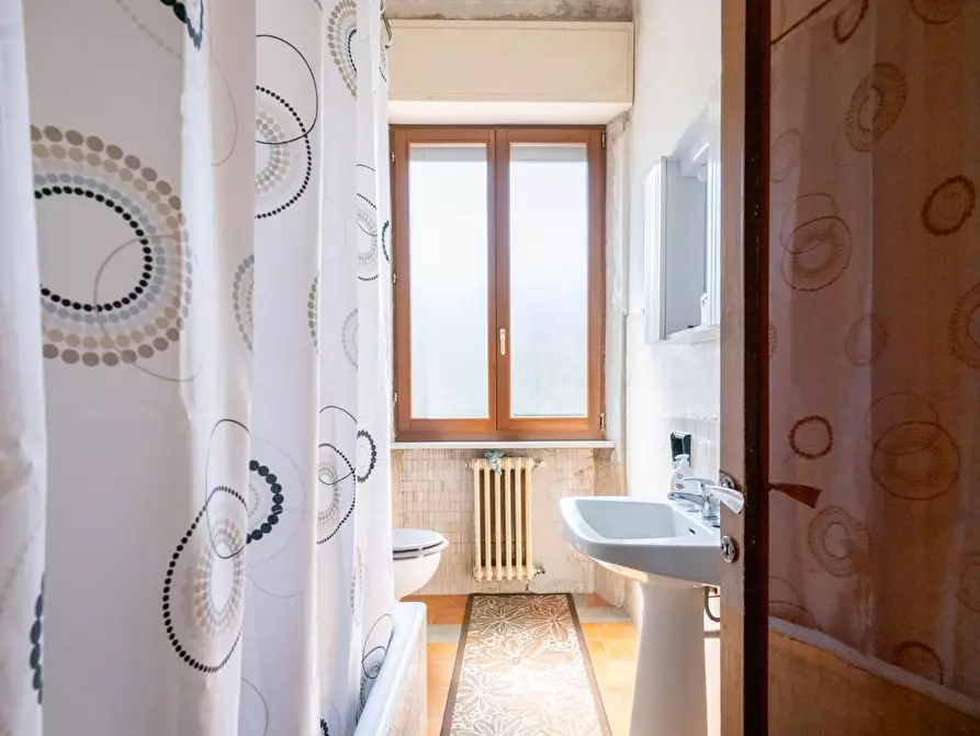 Immagine 39 di Casa bifamiliare in vendita  a Buti