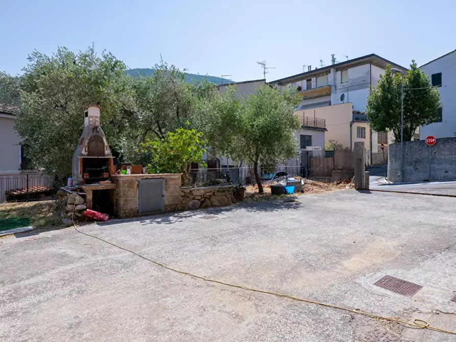 Immagine 6 di Casa bifamiliare in vendita  a Buti