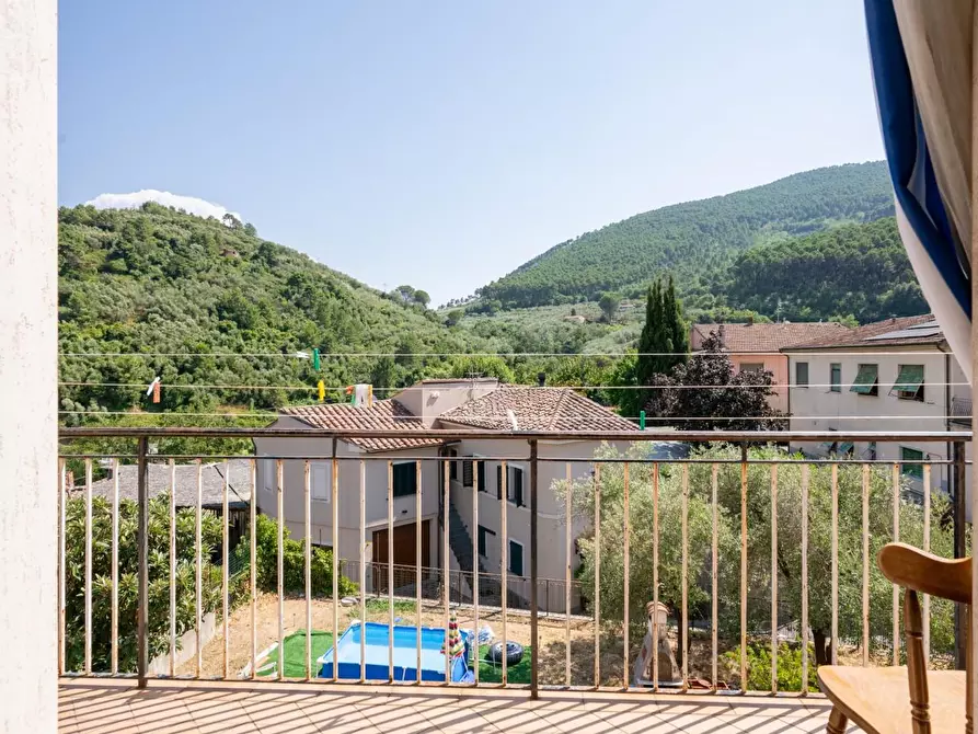 Immagine 15 di Casa bifamiliare in vendita  a Buti