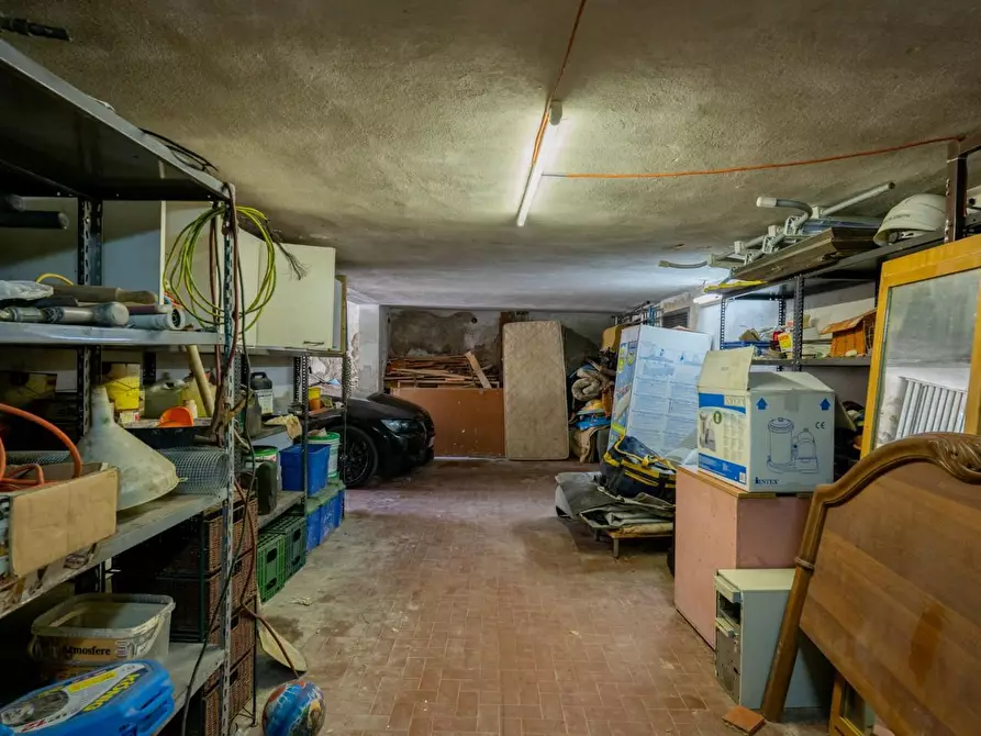 Immagine 49 di Casa bifamiliare in vendita  a Buti