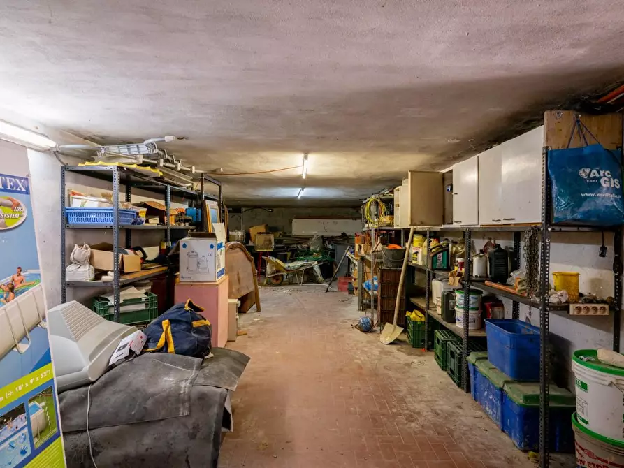 Immagine 47 di Casa bifamiliare in vendita  a Buti