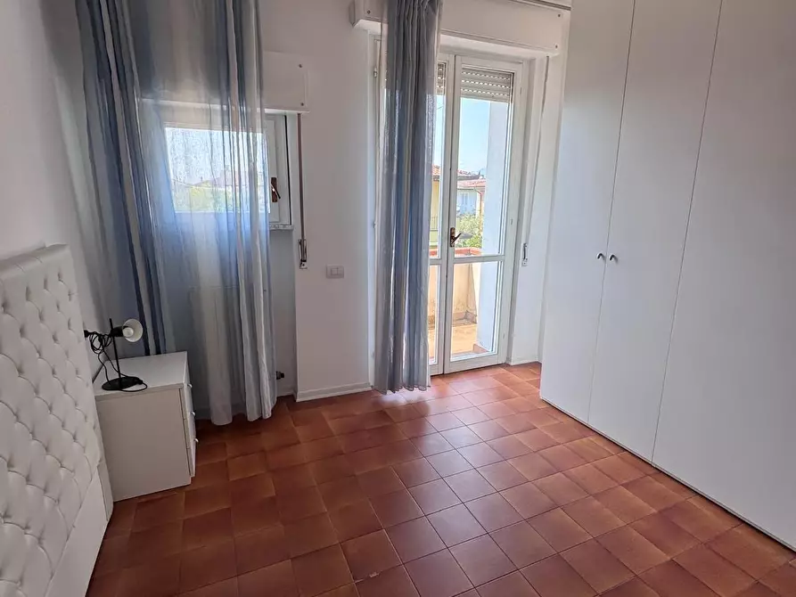 Immagine 19 di Villetta a schiera in vendita  a Massa