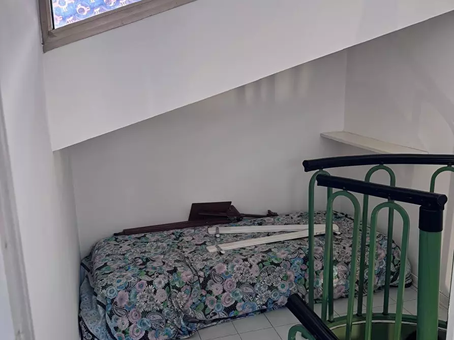 Immagine 30 di Villetta a schiera in vendita  a Massa
