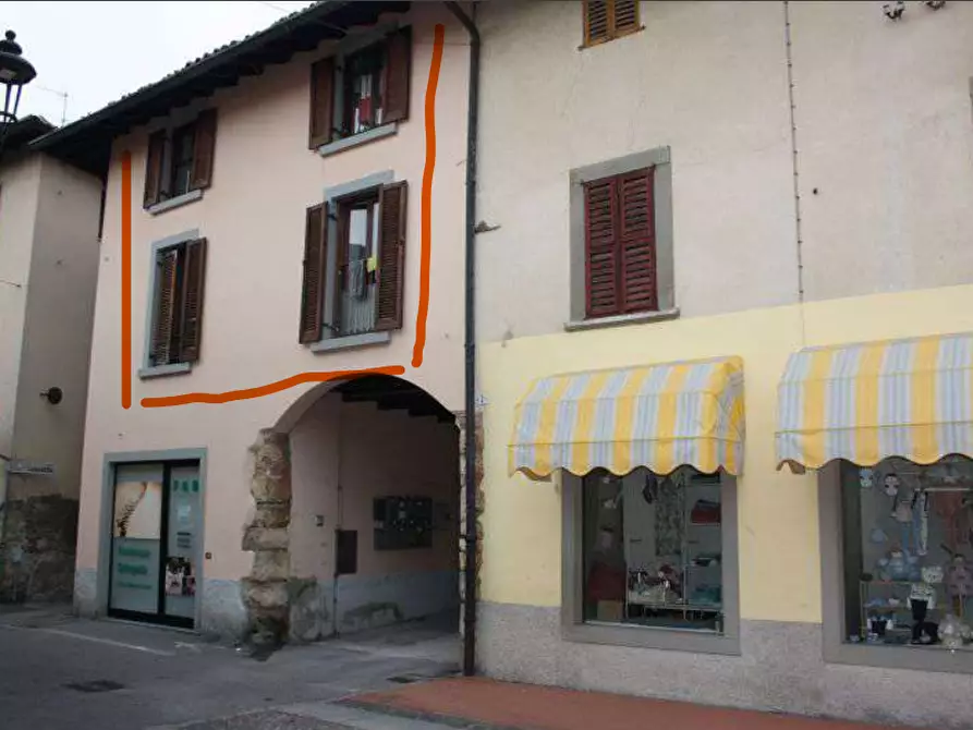 Immagine 1 di Appartamento in vendita  a Levate