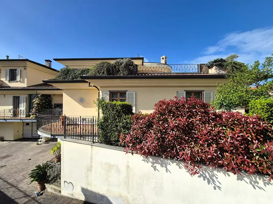 Immagine 6 di Casa bifamiliare in vendita  a Altopascio