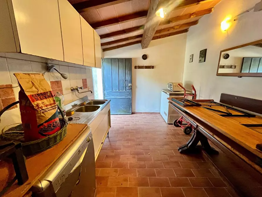 Immagine 15 di Casa semindipendente in vendita  a Larciano