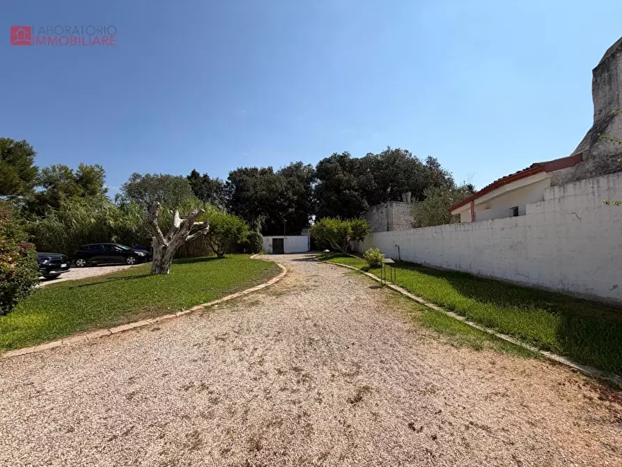 Immagine 103 di Albergo/B&B/Residence in vendita  a Gallipoli