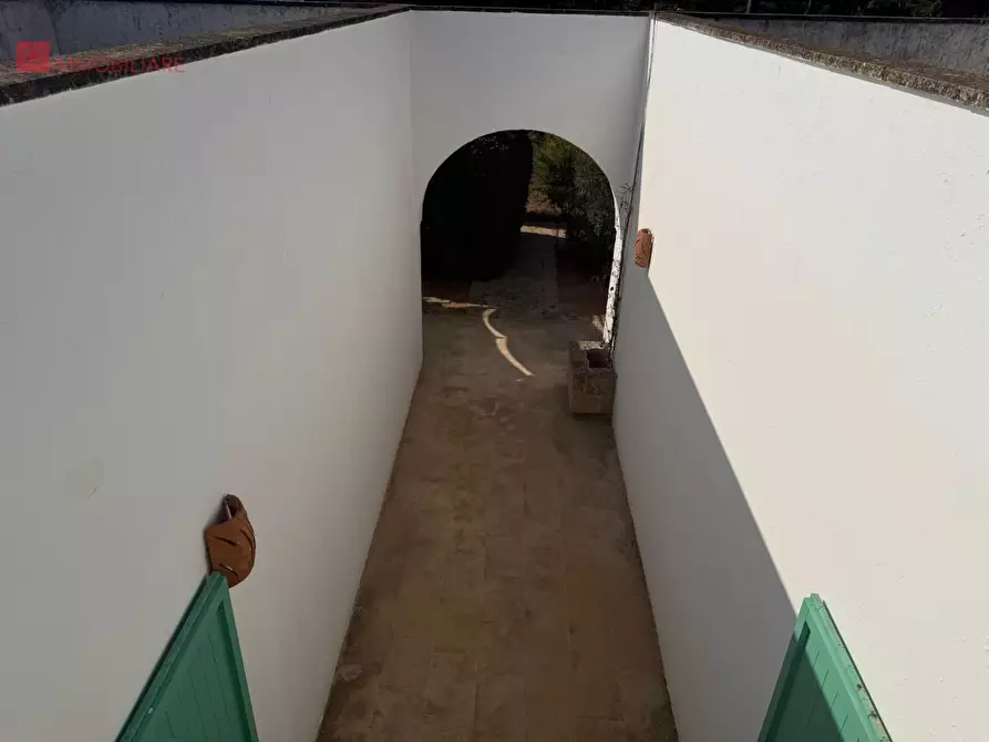 Immagine 92 di Albergo/B&B/Residence in vendita  a Gallipoli
