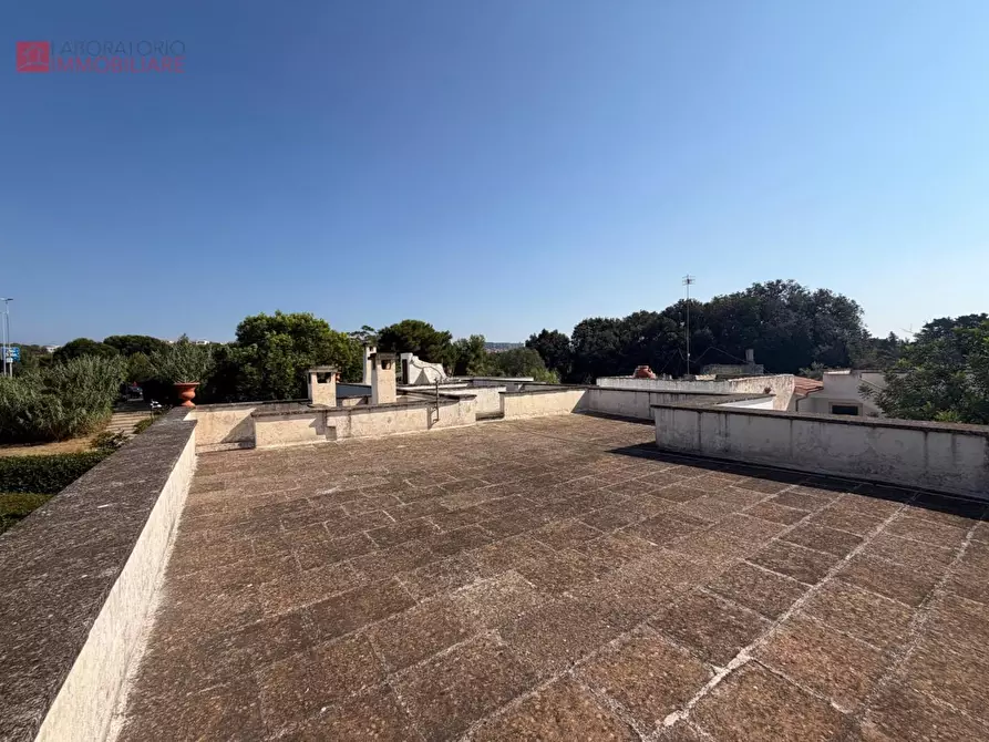 Immagine 86 di Albergo/B&B/Residence in vendita  a Gallipoli