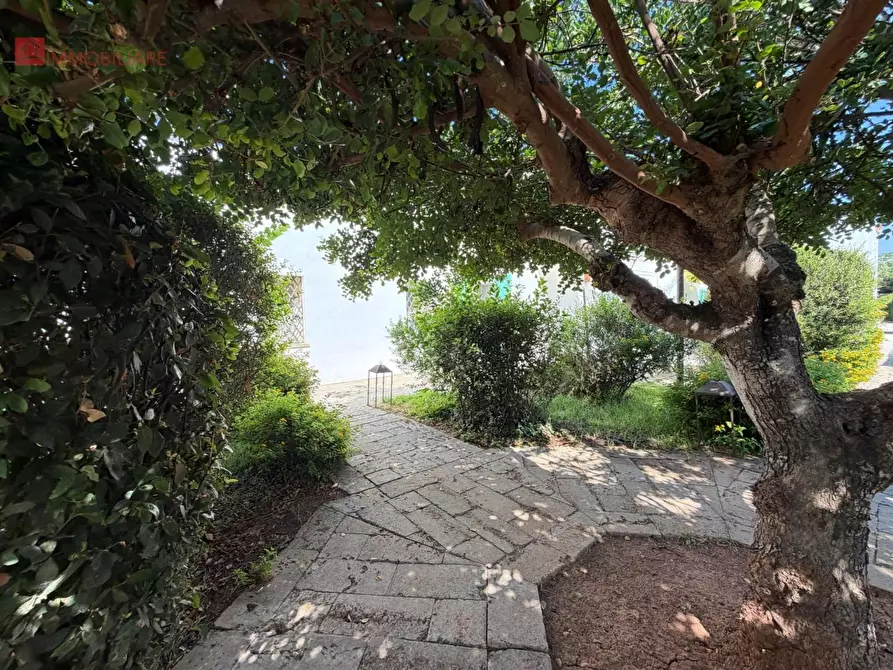 Immagine 89 di Albergo/B&B/Residence in vendita  a Gallipoli