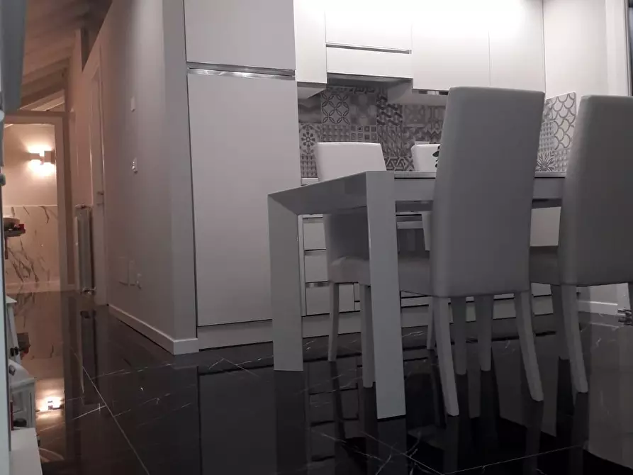 Immagine 51 di Villa in affitto  a Buti