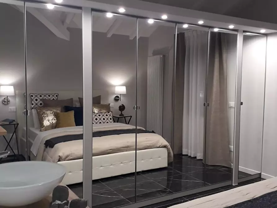 Immagine 67 di Villa in affitto  a Buti