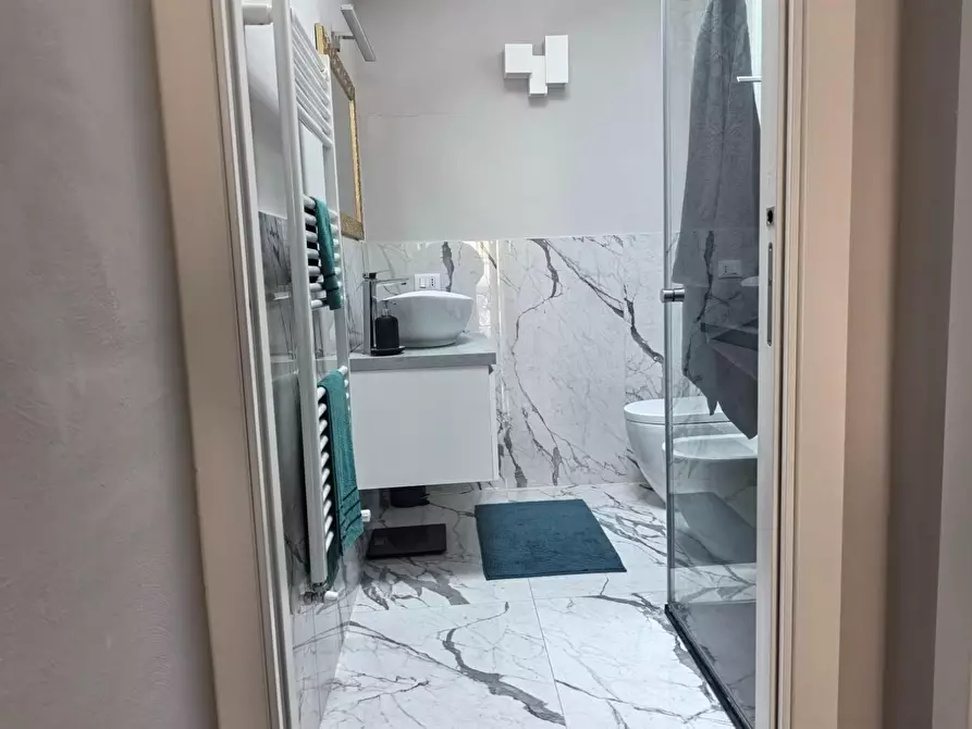 Immagine 52 di Villa in affitto  a Buti